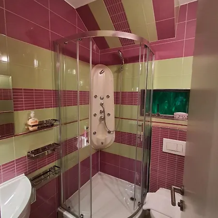 Hedonia With Heated Pool, Diklo Ζαντάρ
