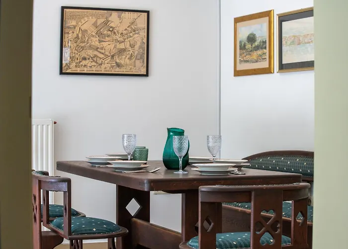 Hedonia With Heated Pool, Diklo Penzion