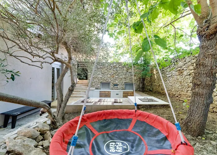 Hedonia With Heated Pool, Diklo * Zadar